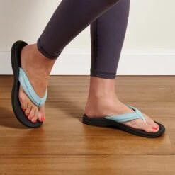 OluKai ‘Ohana - Sea Glass / Black -fashion shoes 20110 1V40 102 W Ohana SeaglBlk Web Opt