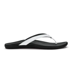 OluKai Ho‘ōpio - White / Onyx
