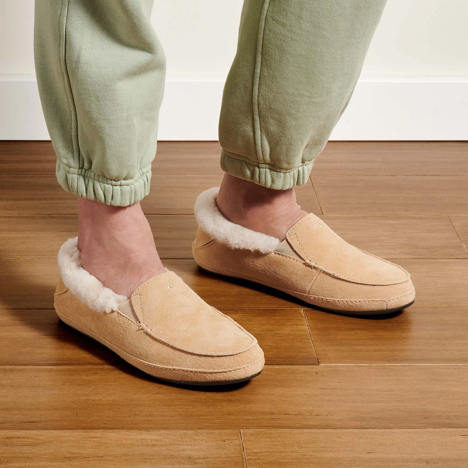 OluKai Ku‘una - Golden Sand 2 OluKai Ku‘una - Golden Sand - Image 2