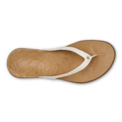OluKai Honu - Bright White / Golden Sand 8 OluKai Honu - Bright White / Golden Sand -fashion shoes 20436 WBGS 004 W Honu BrightWhiteGoldenSand