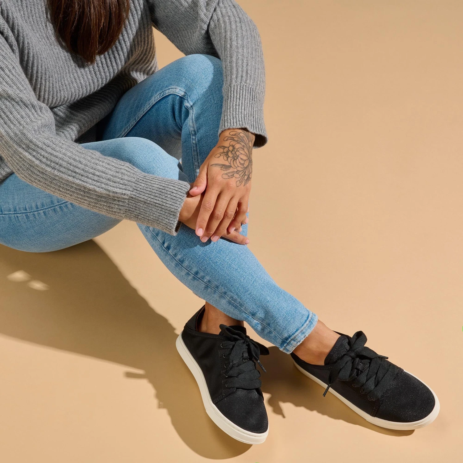 OluKai Pehuea Lī Lānui - Black 4 OluKai Pehuea Lī Lānui - Black - Image 4