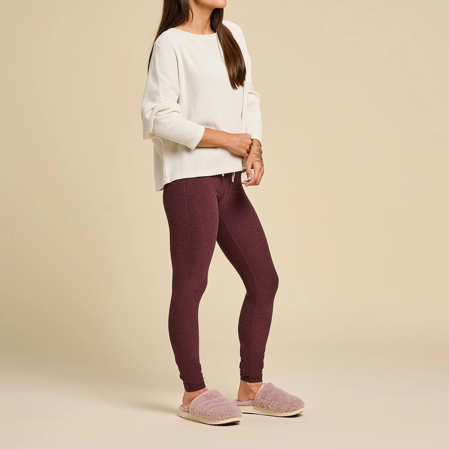 OluKai Pūpū Mua - Pink Sea Salt 6 OluKai Pūpū Mua - Pink Sea Salt - Image 6